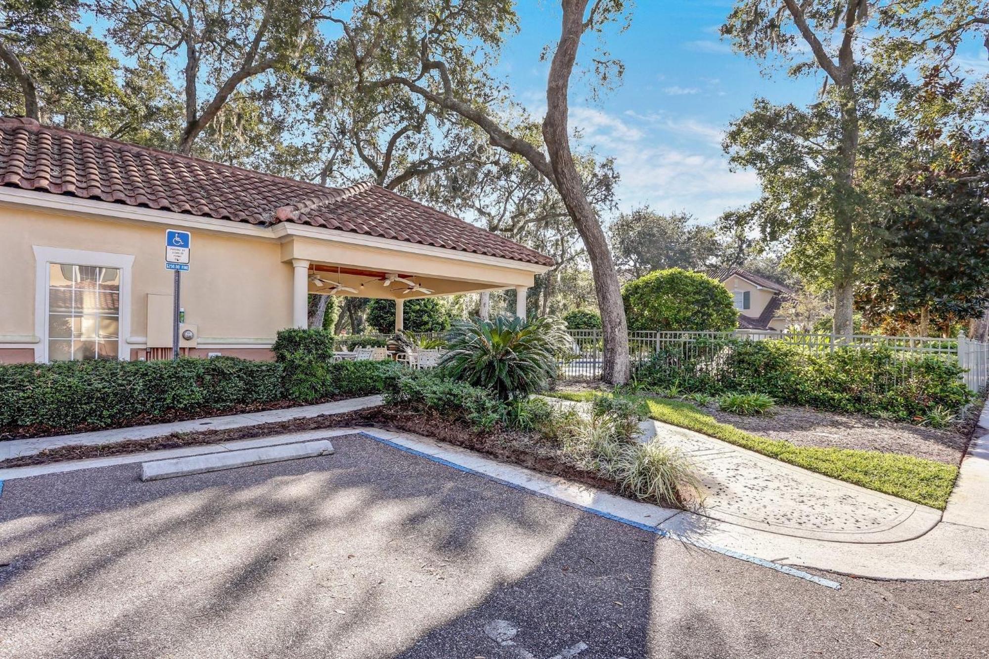 Gated Villas At Summer Beach American Beach Exteriér fotografie